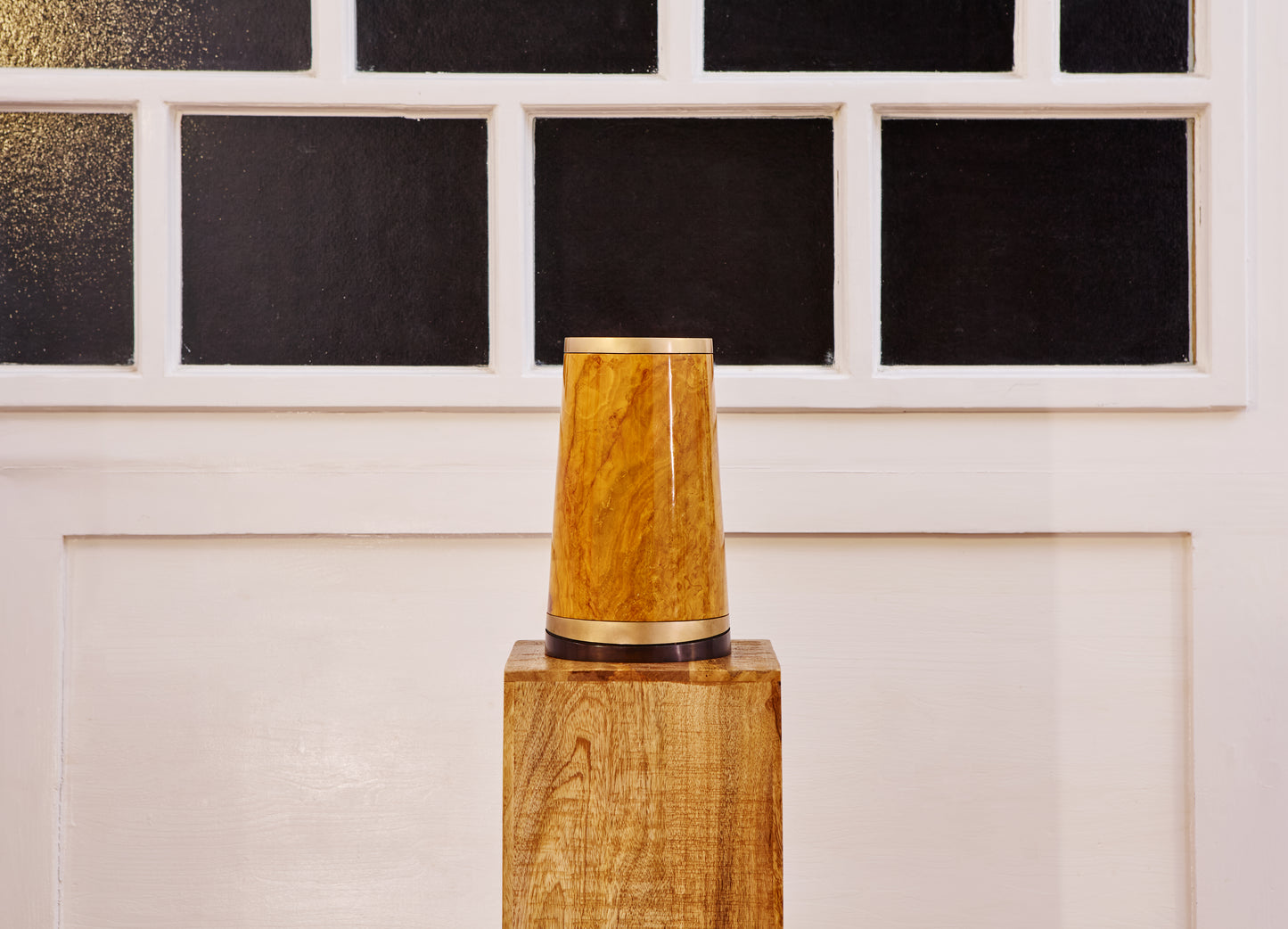 Fire (Huo)- Cordless table lamp