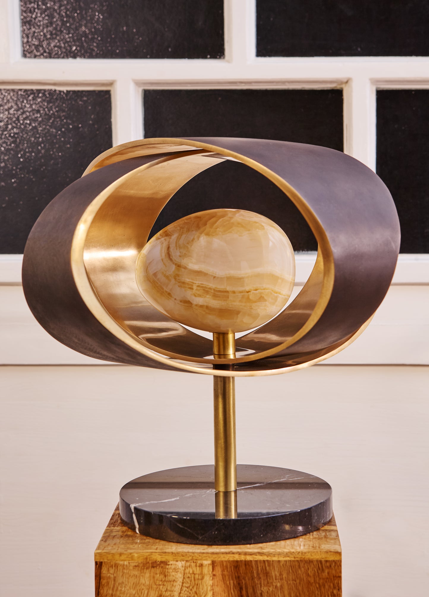 Metal (Jin) - Table lamp