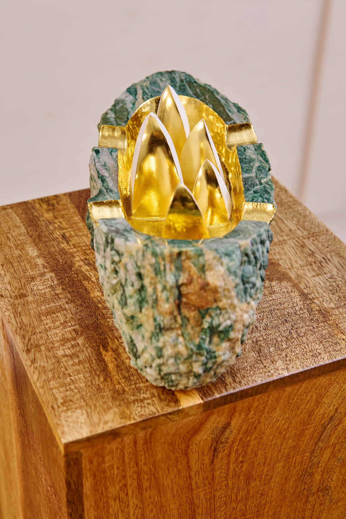 Earth (Tu) - Cigar Ashtray